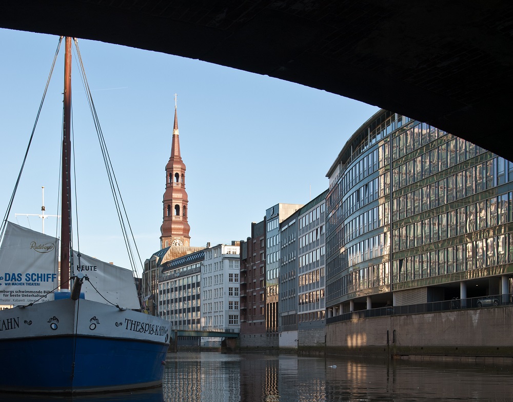 Foto vom Nikolaifleet in der Hamburger Altstadt. Foto: Matthias Kr�ttgen